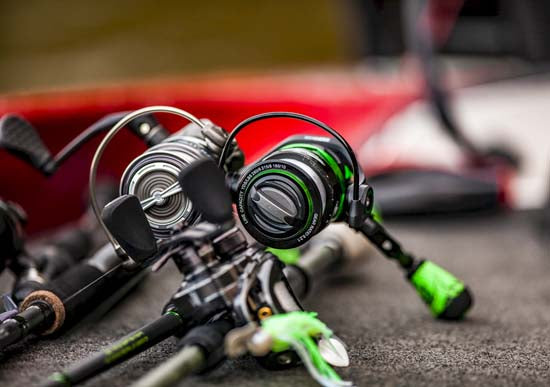 Lew's MACH 2 Series Spinning Reel